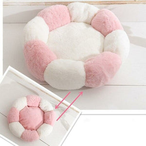 Flower Shaped Cat Bed