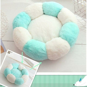 Flower Shaped Cat Bed